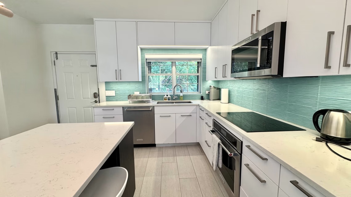 Drifters Cove | Short Term Rental 3 Or 6 Months