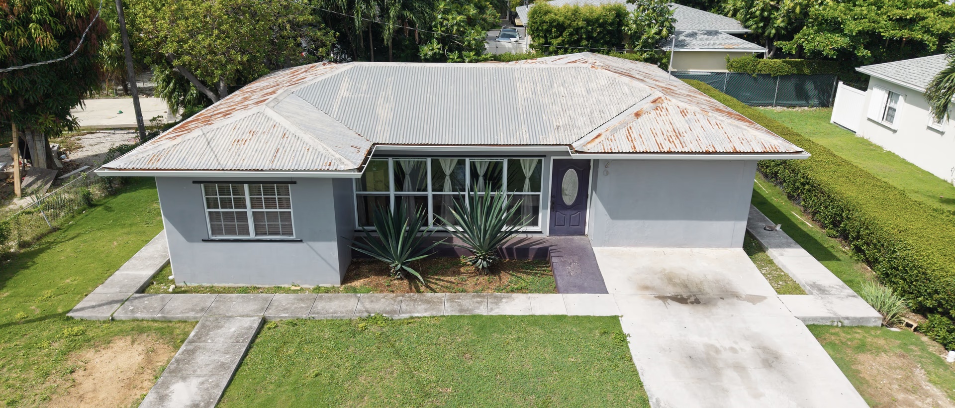 Dorset Lane 3 Bed Home - Zoned Neighborhood Commercial
