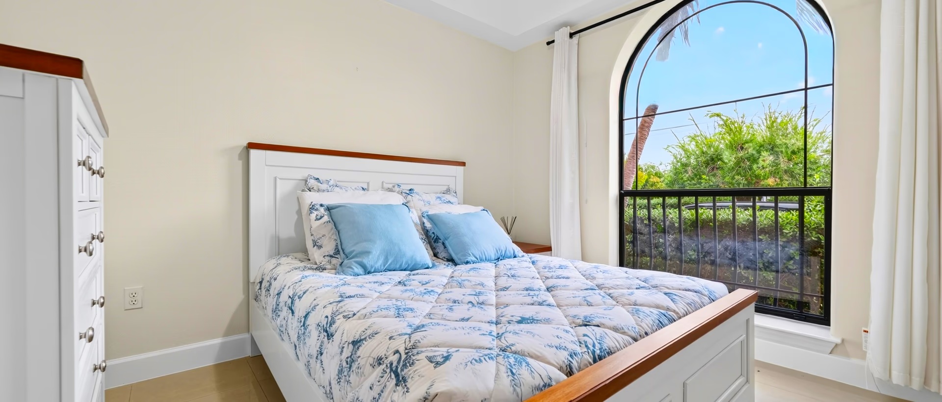 Complete Renovated Lantern Point 2 Bed/2 Bath
