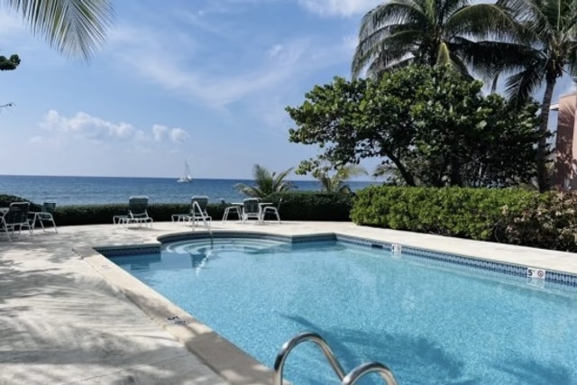 Sand Cay Beach Side Condo South Sound 2 Bed, 1 Bath