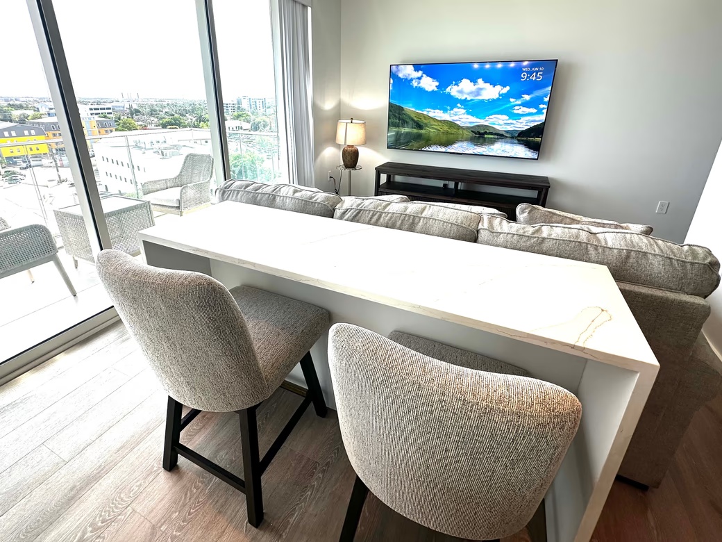 Onegt Residences #723 1 Bed | 1 Bath