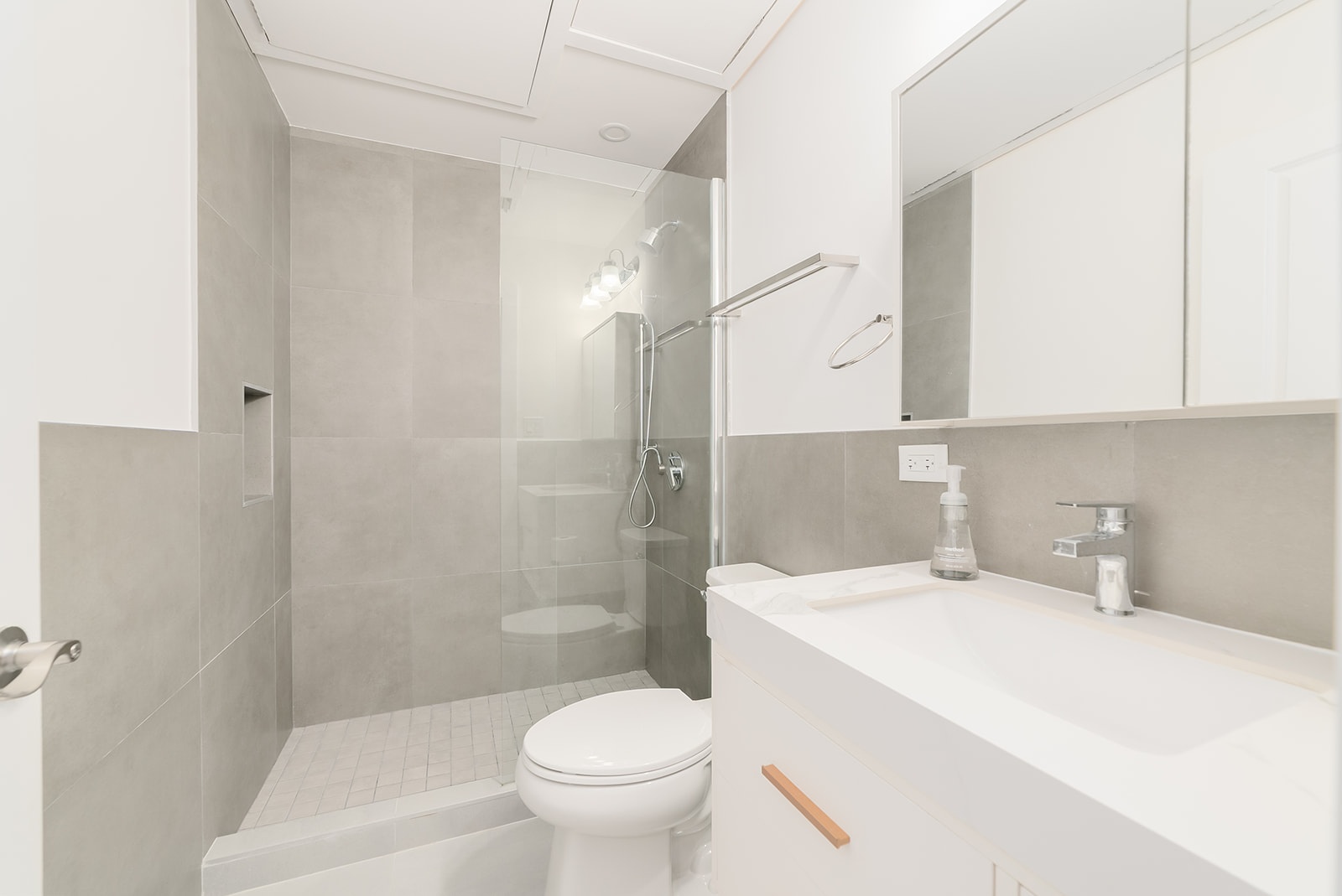 Yarl 2 Bed · 1 Bath