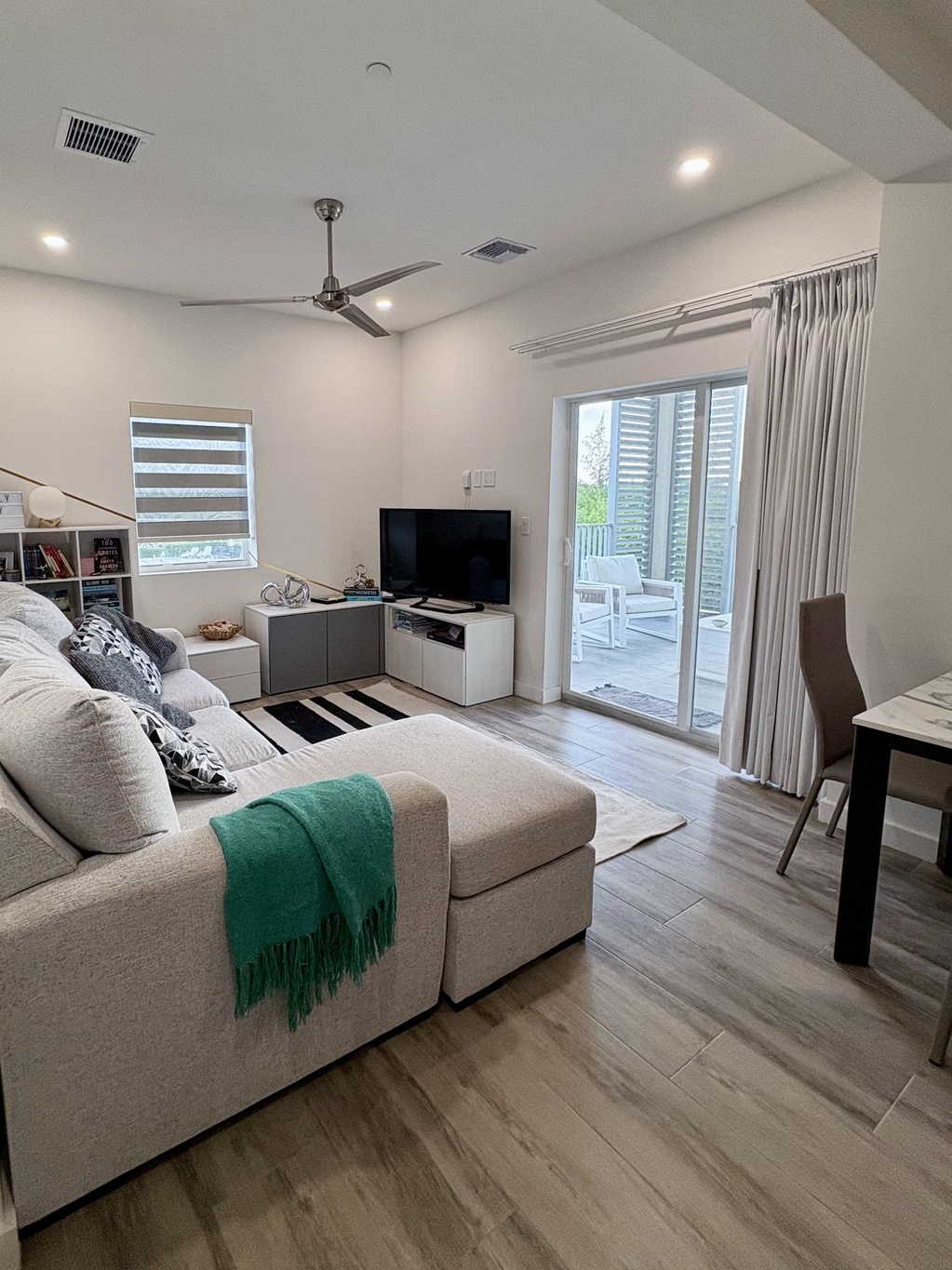 19 NORTH CONDO - 12 MONTH LEASE