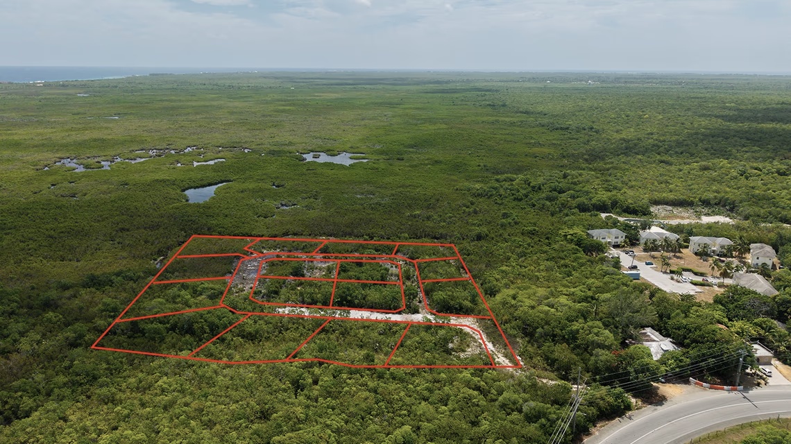 4.7 Acres - 16 Lot Subdivision With Planning Approval