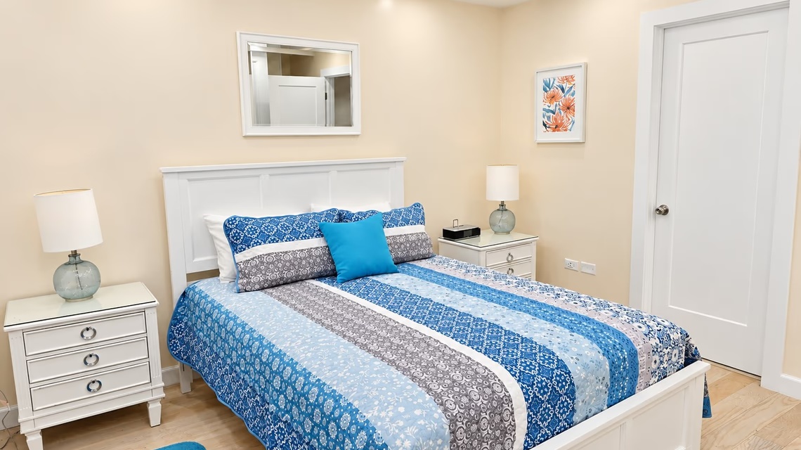 South Sound | Fully Renovated 2 Bed / 2.5 Bath | South Palms Townhome