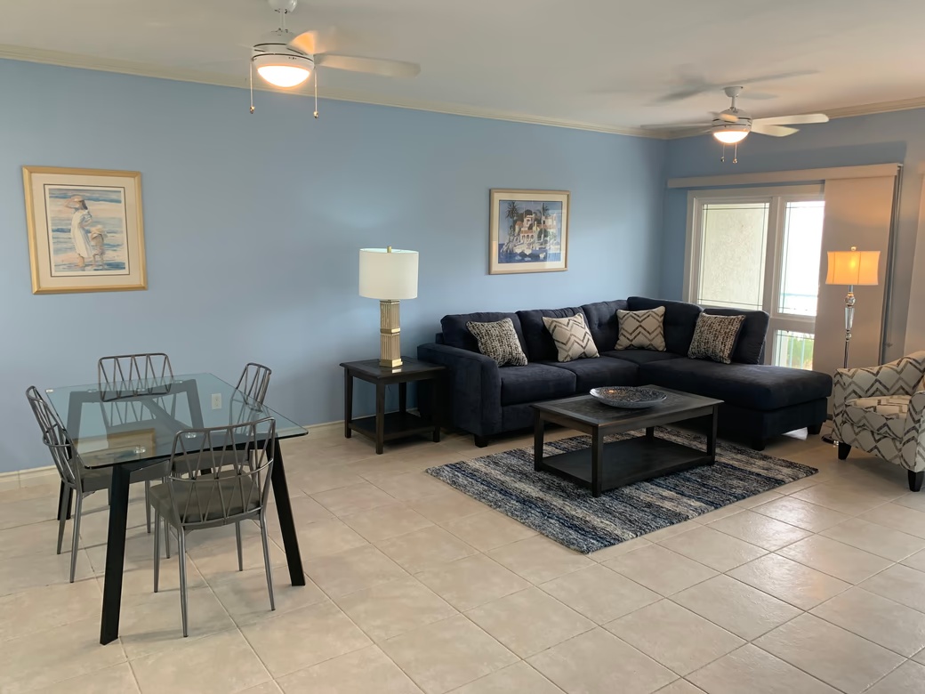 Ocean Pointe Villas #10 Oceanfront West Bay West Bay · Grand Cayman · Cayman Islands
