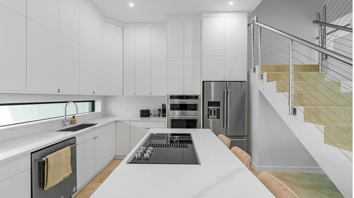 Bahia – Spacious 3 - Bedroom Townhouse With Resort - Style Living