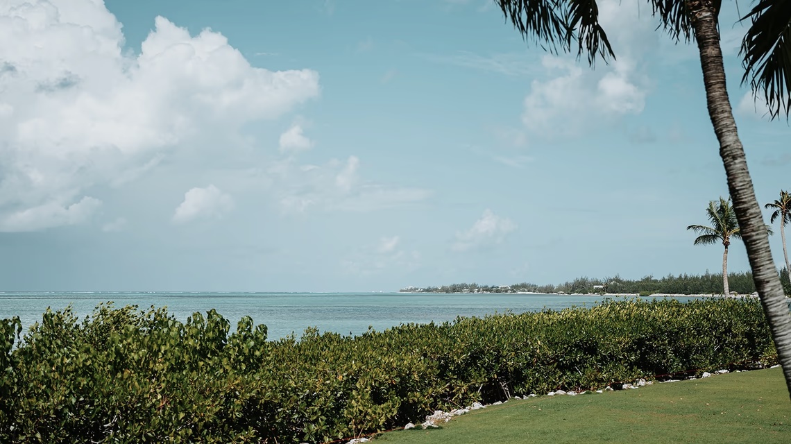 Vista Caribe 2/2 Top Floor