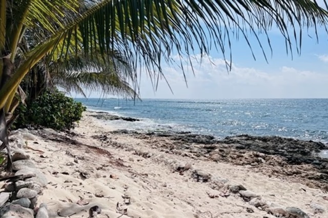 Sand Cay Beach Side Condo South Sound 2 Bed, 1 Bath