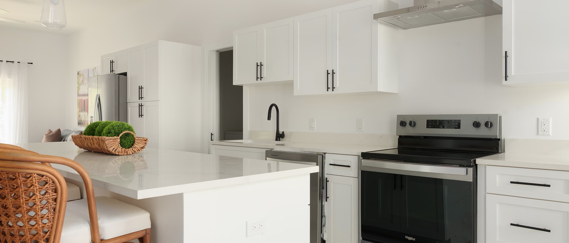 Woodridge - Red Bay! Fully Furnished And Vendor Pays Stamp Duty