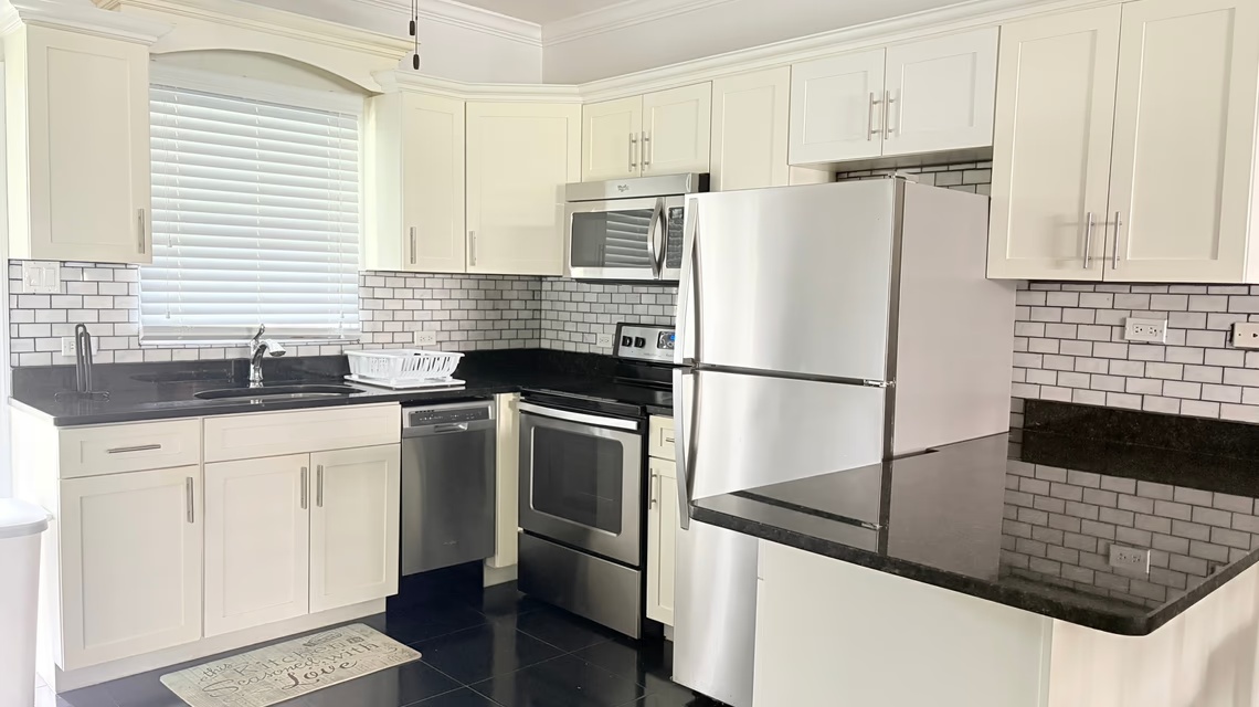 2 Bed 1.5 Bath - Prospect