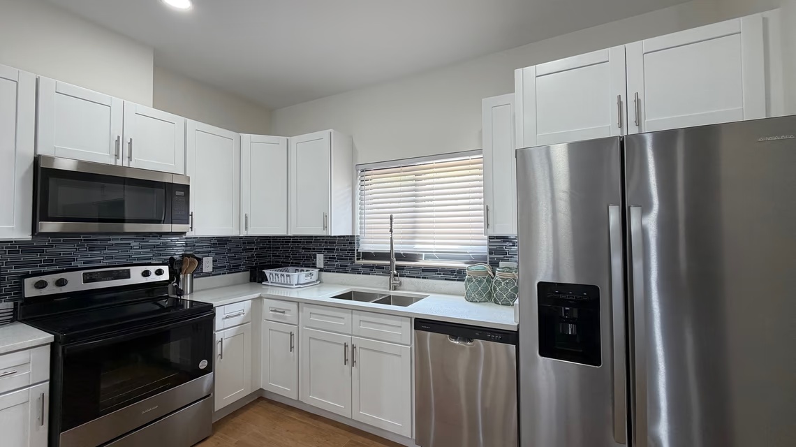Raven Manor 2 Bedroom Rental