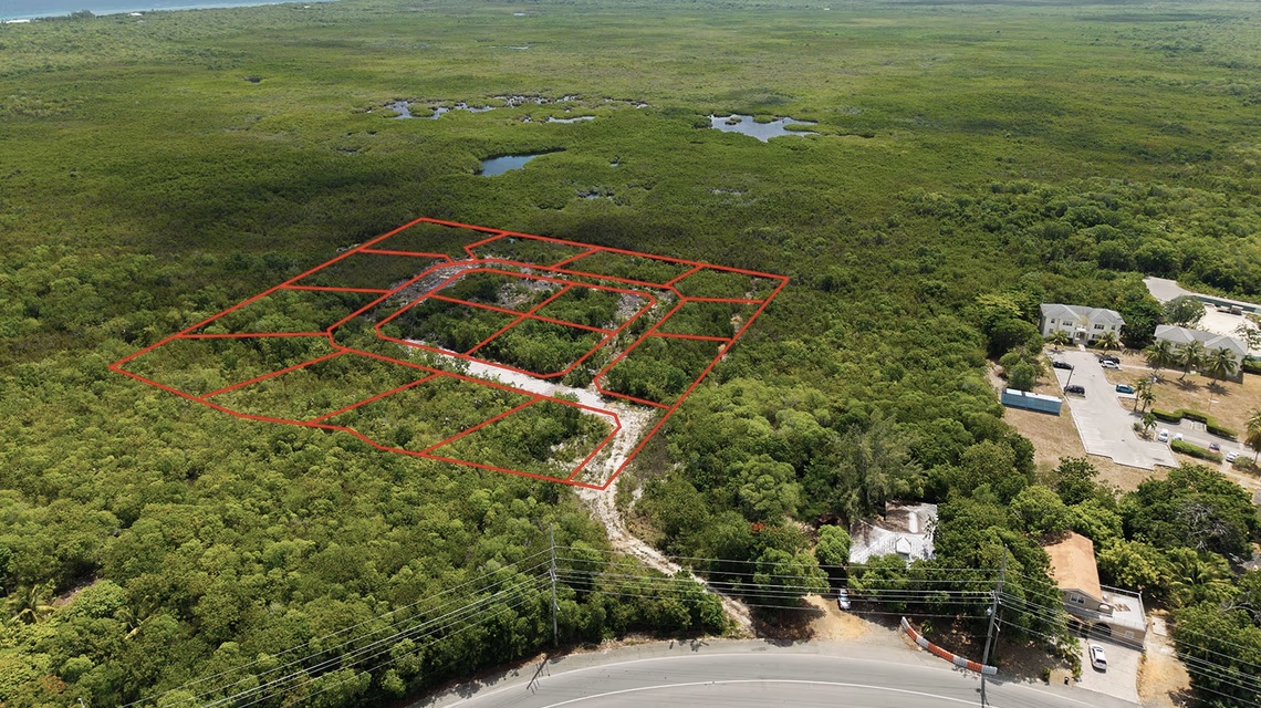 4.7 Acres - 16 Lot Subdivision With Planning Approval