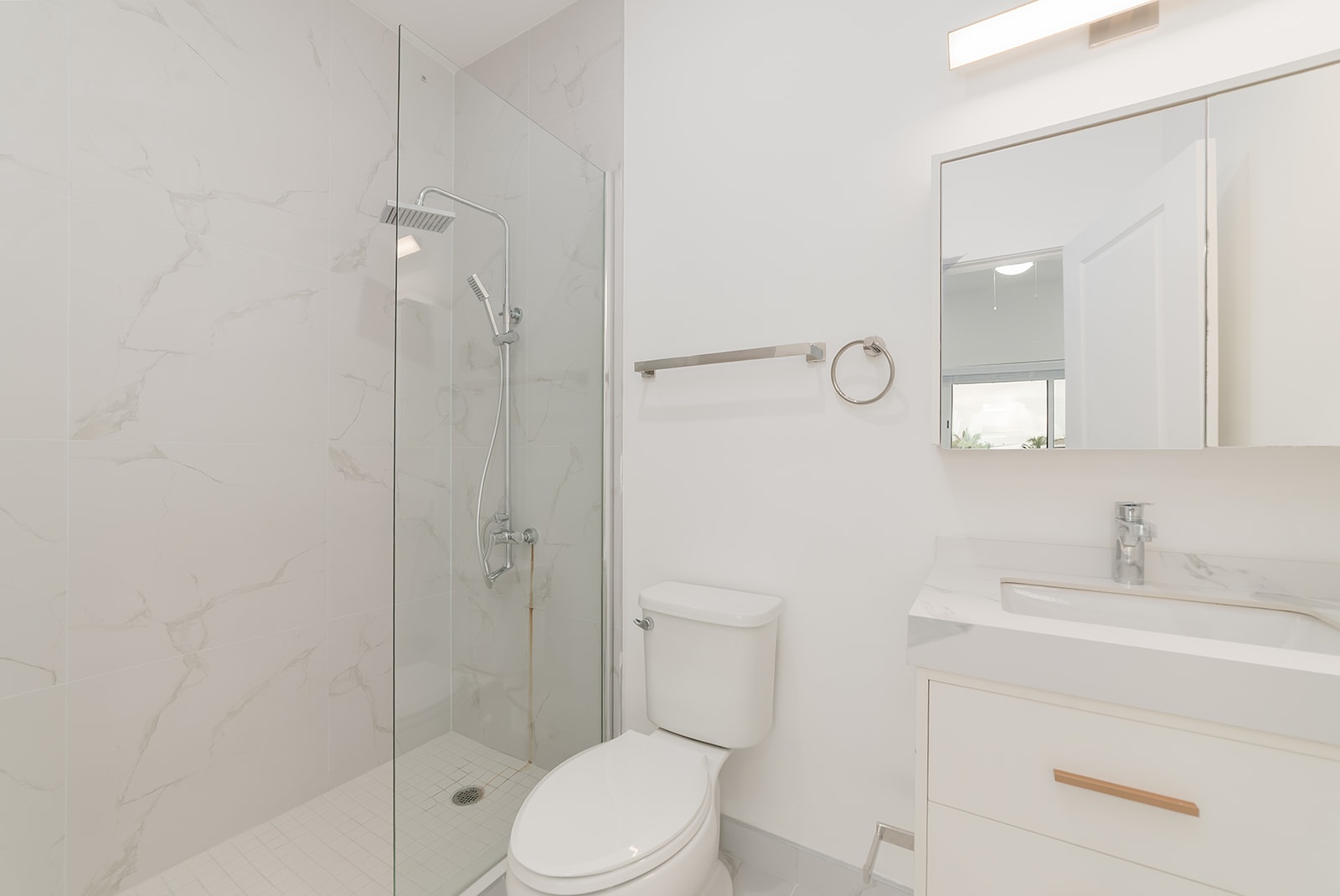 2 Bed 3 Bath Yarl