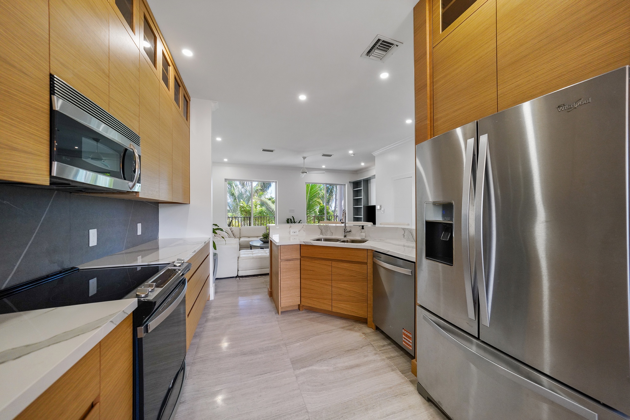 TURNBERRY EAST #3 , CRYSTAL HARBOUR