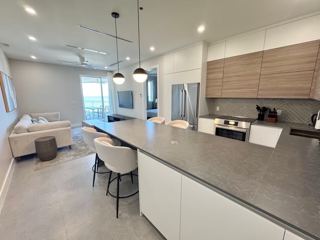 Point West 2 Bed/2bath