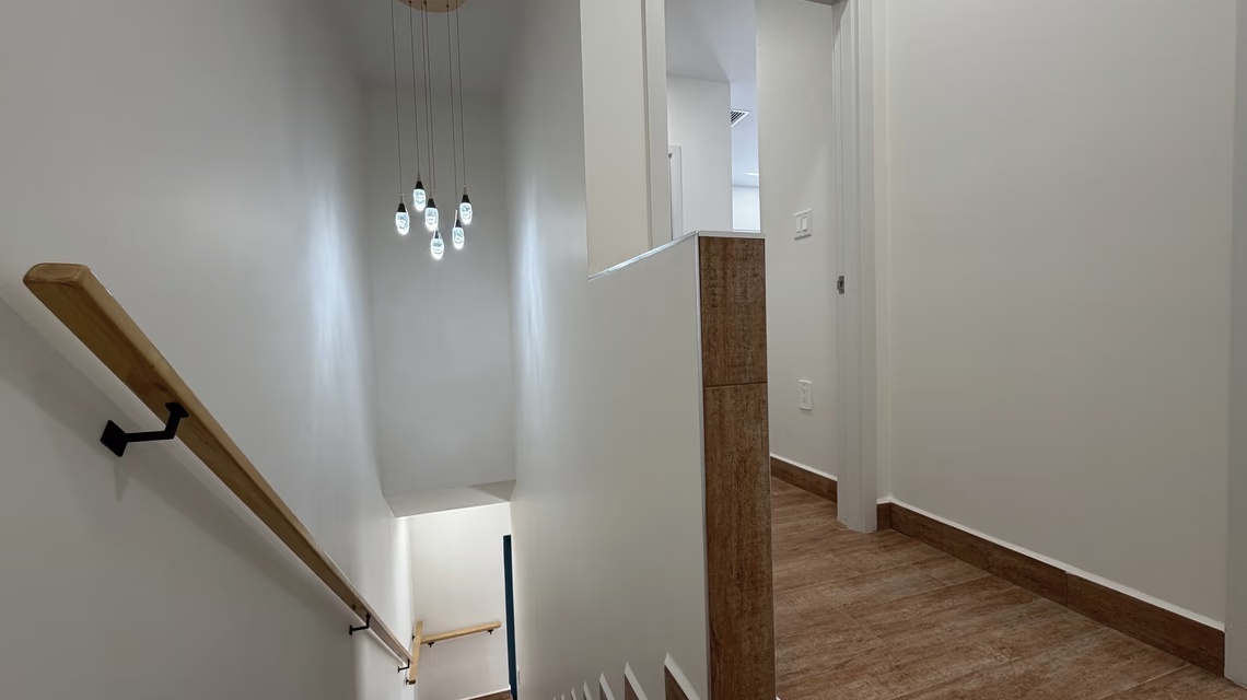 Raven Manor 2 Bedroom Rental