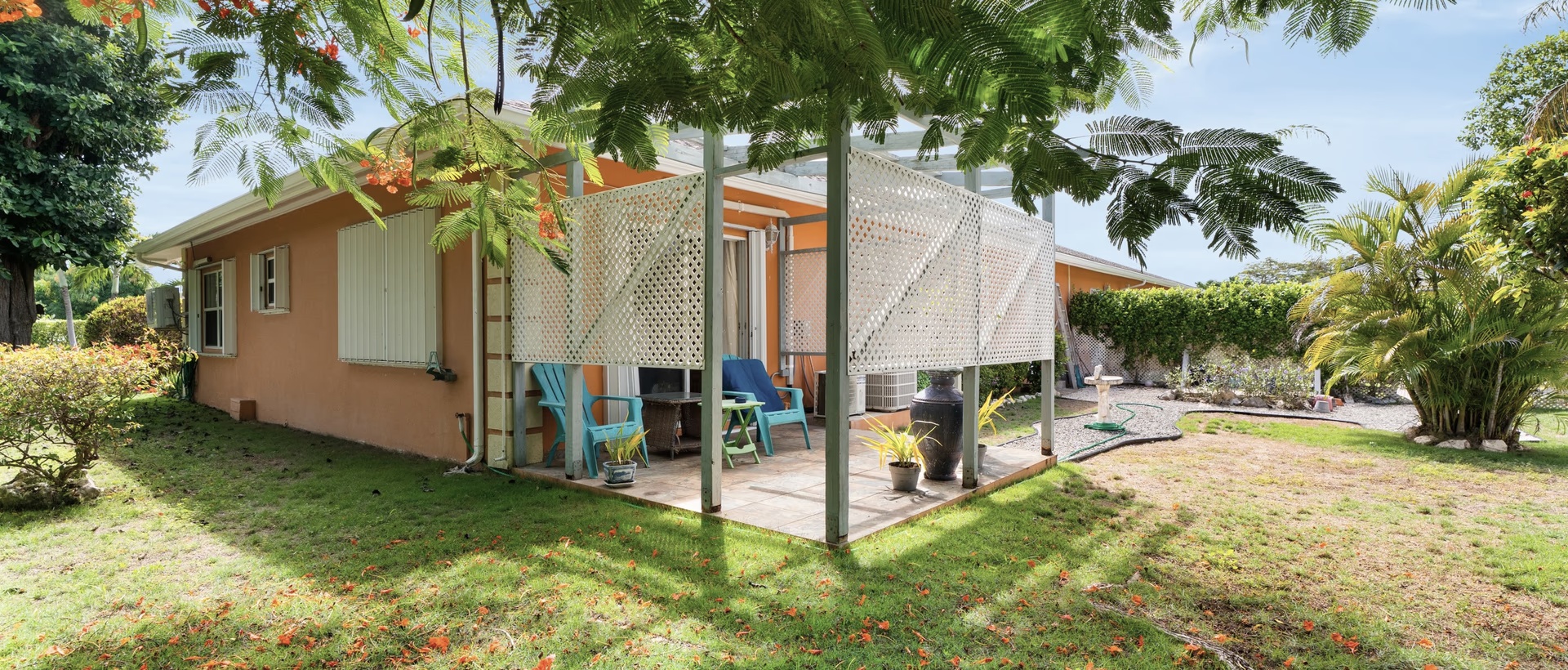 Beach Bay Duplex - X2 Homes. Both 2 Bed, 2 Bath With Double Garages