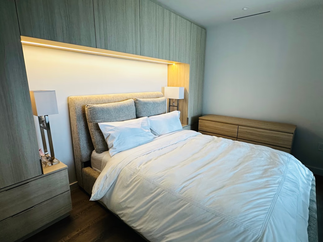 Onegt Residences #723 1 Bed | 1 Bath