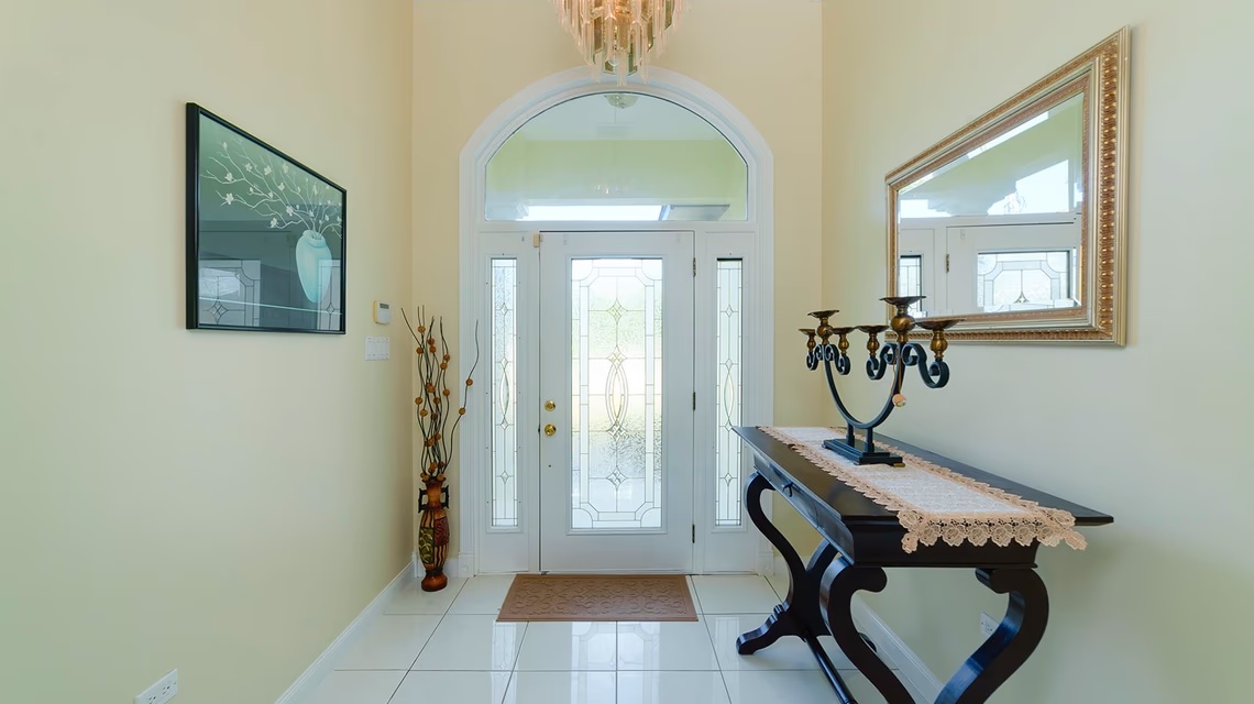 Savannah | Single Family Home W/ Den And Large Yard - Available November 5th