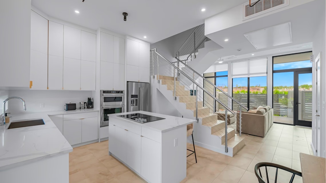 Bahia – Spacious 3 - Bedroom Townhouse With Resort - Style Living
