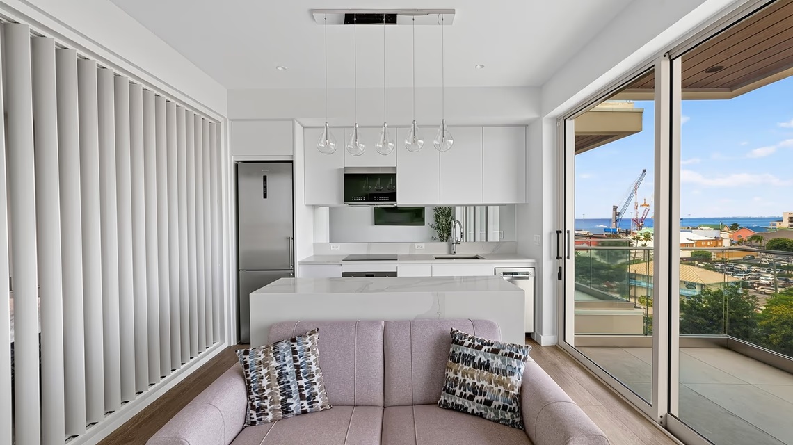 One Gt 1 Bed + Den - Unit 507