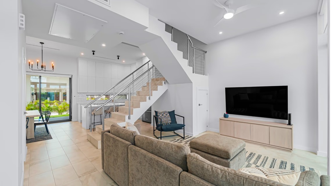 Bahia – Spacious 3 - Bedroom Townhouse With Resort - Style Living