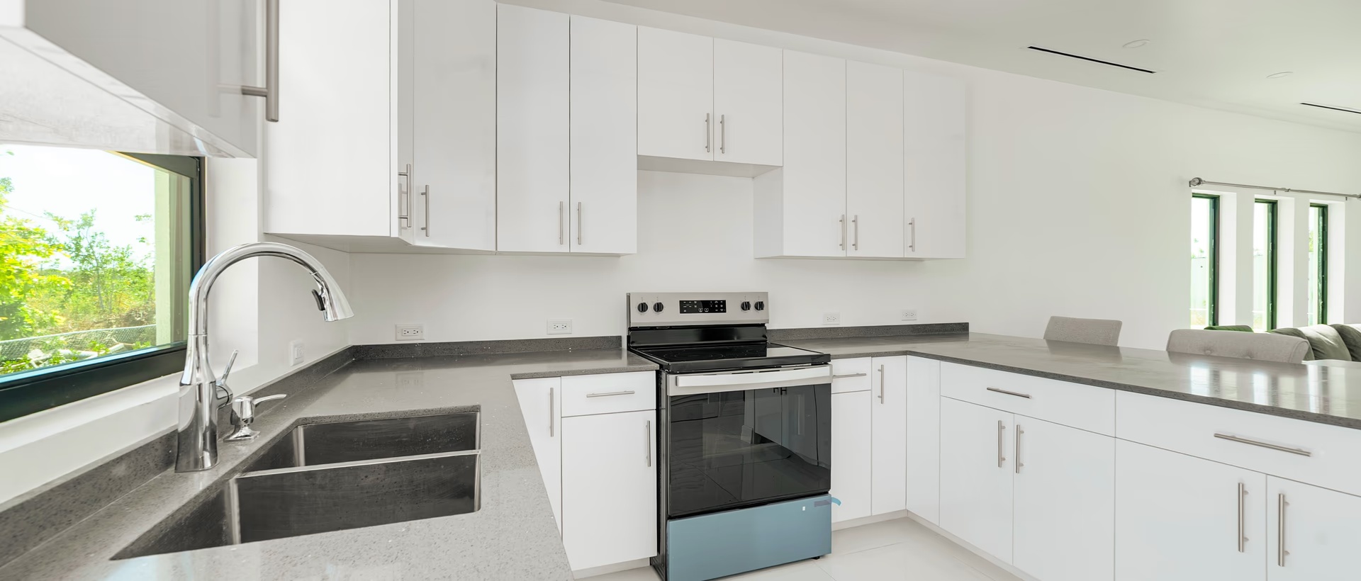 Hyre View - 3 Bed, 2 Bath Duplex