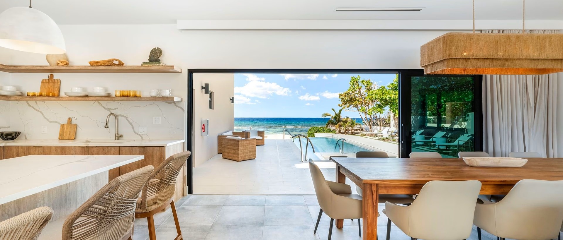 Halcyon Point - Experience Luxury Firsthand