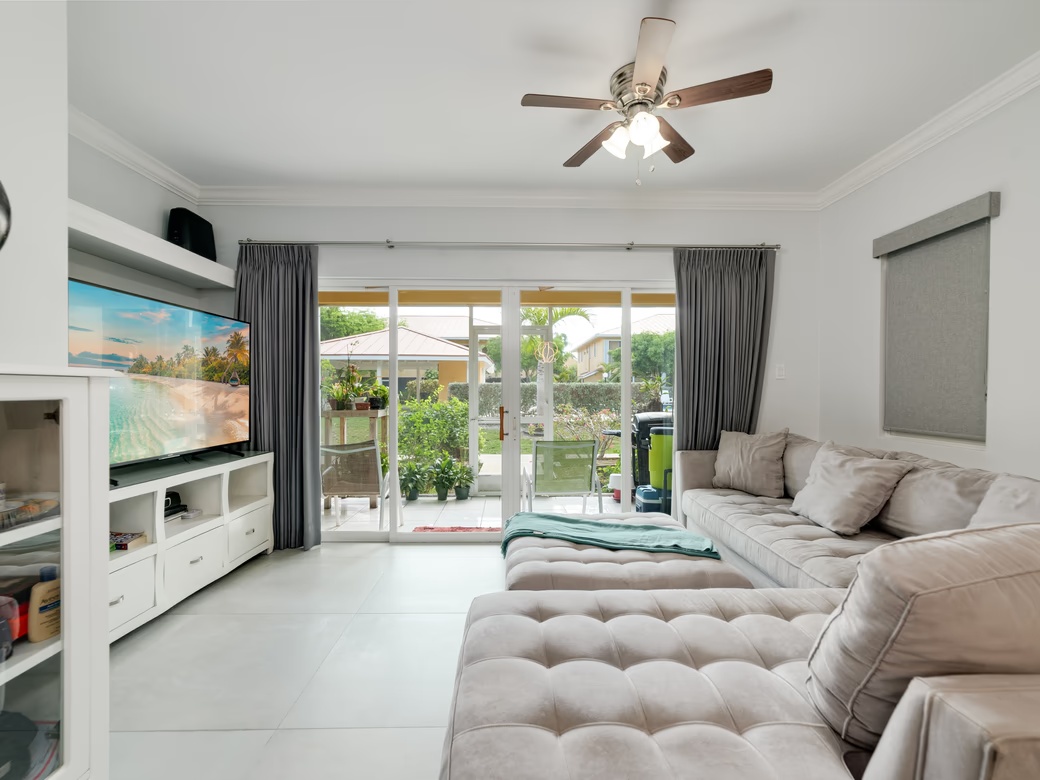 Ocean Club 2bed/2.5bath Condo