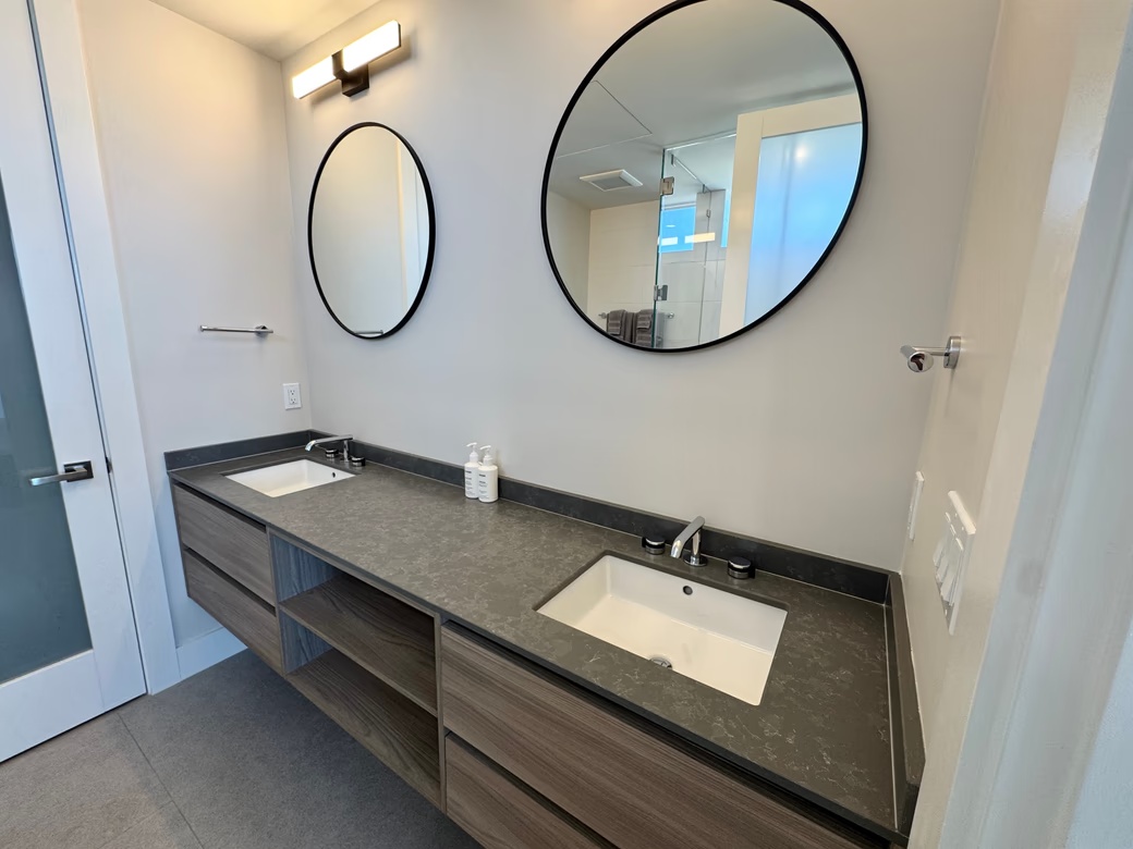 Point West 2 Bed/2bath
