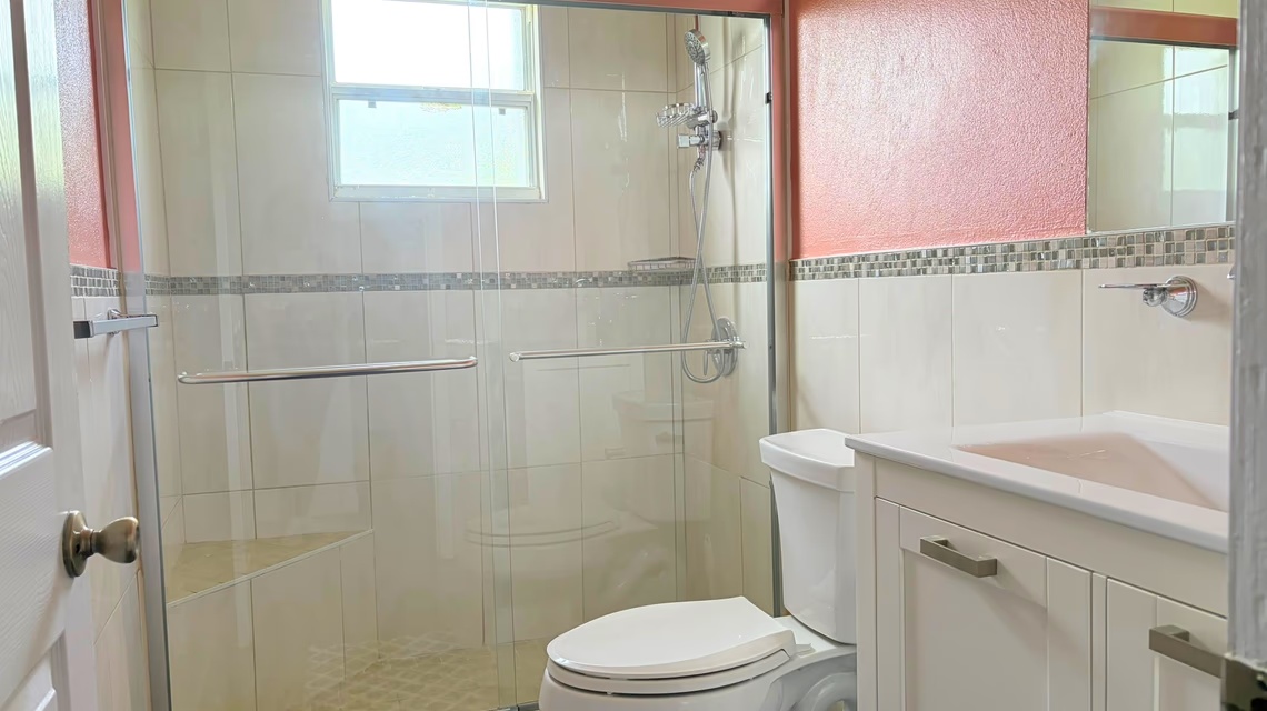 2 Bed 1.5 Bath - Prospect
