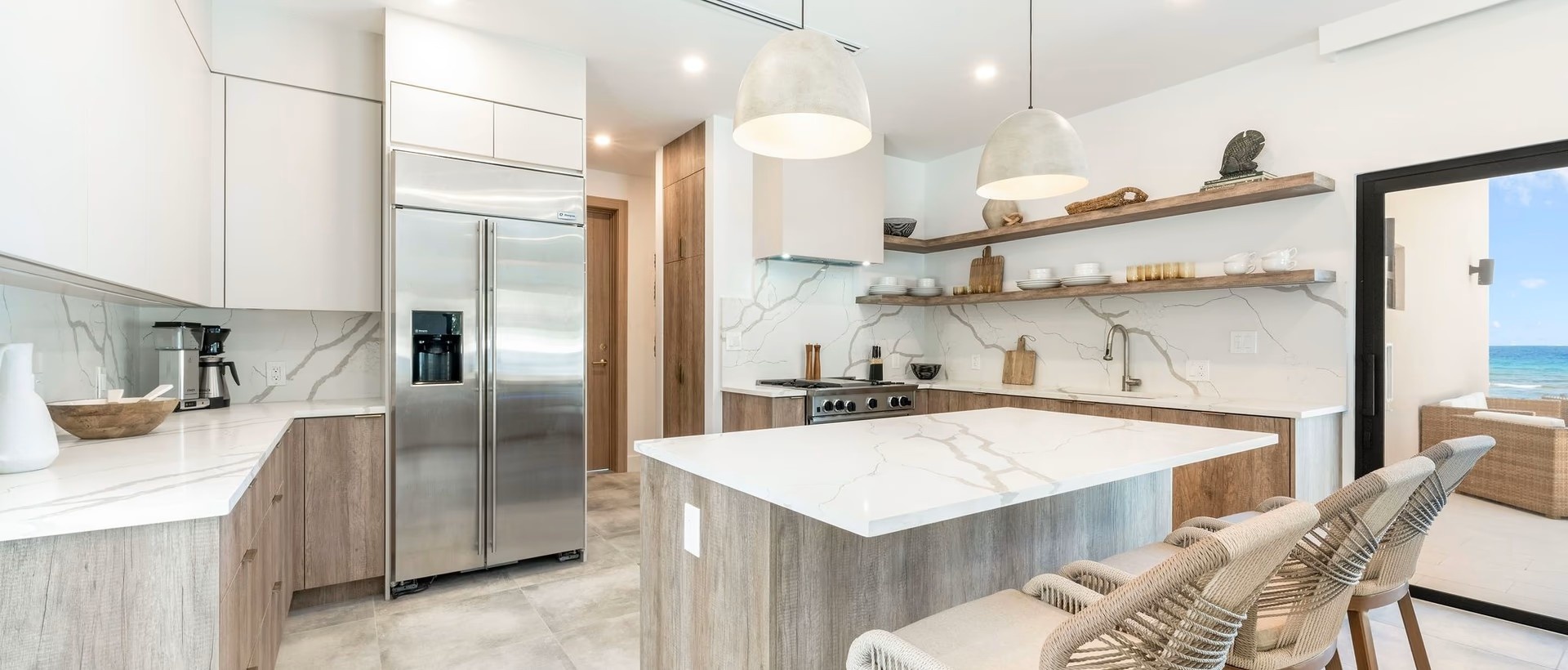 Halcyon Point - Experience Luxury Firsthand