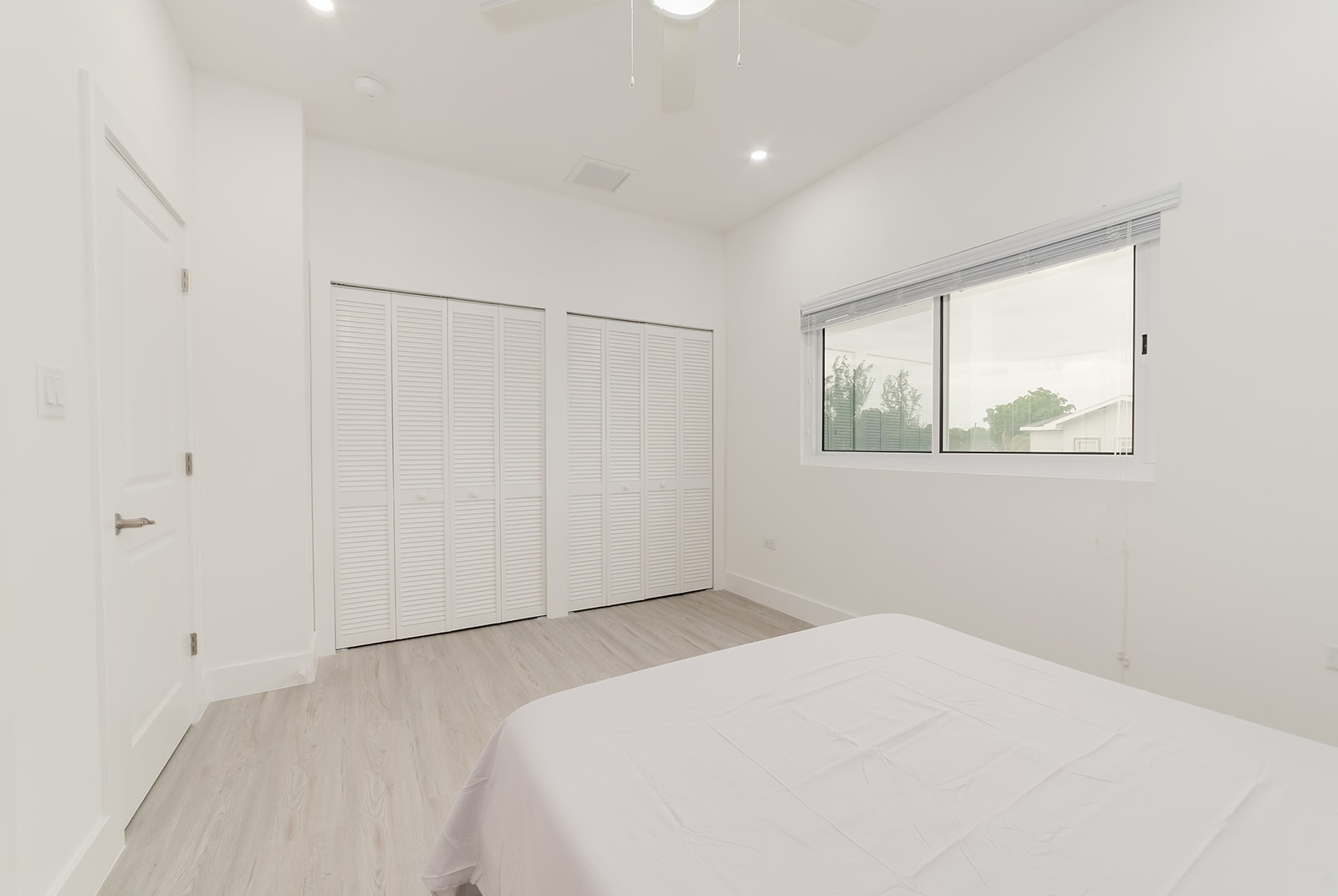 2 Bed 3 Bath Yarl