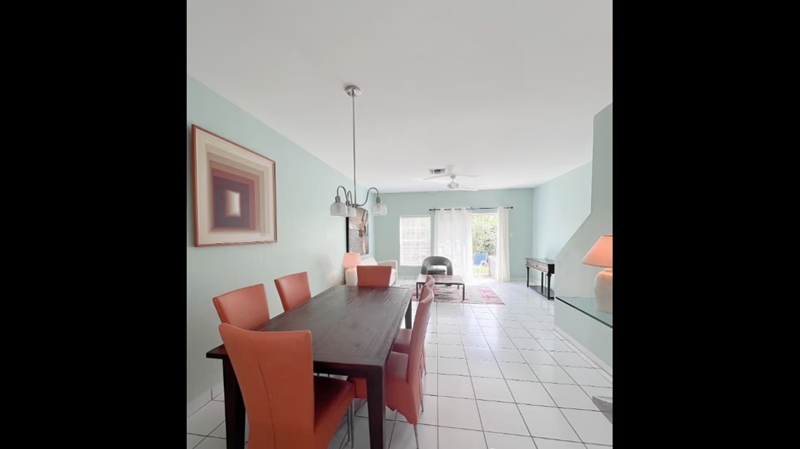 2bed/2bath - Town & Country - Smith Rd, George Town