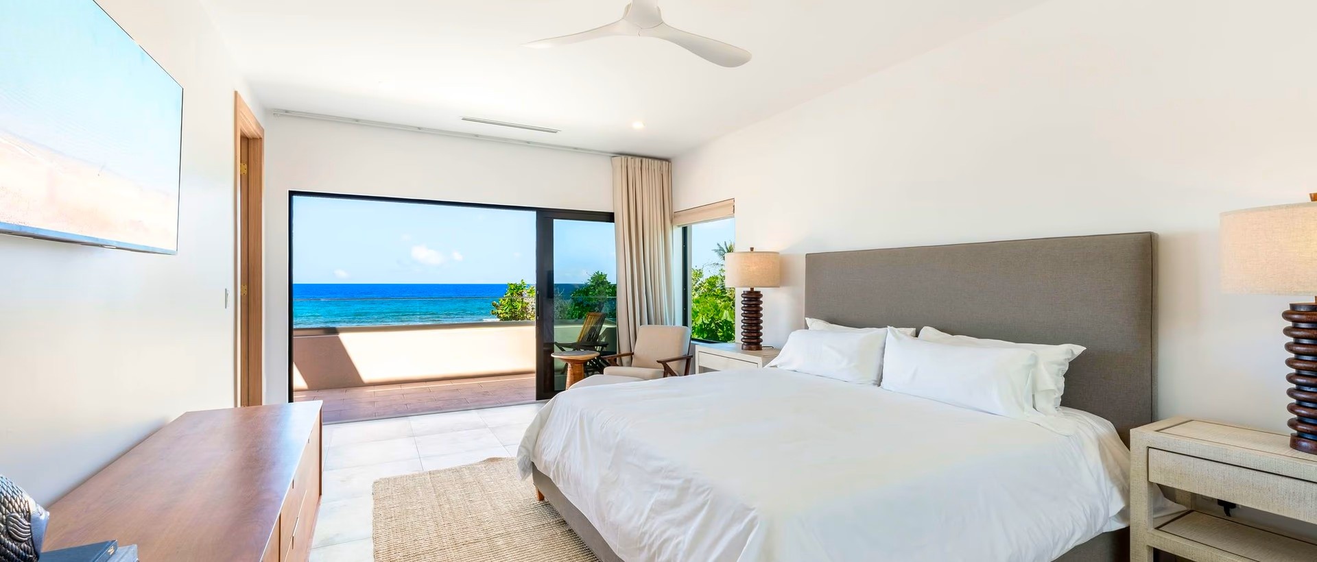 Halcyon Point - Experience Luxury Firsthand