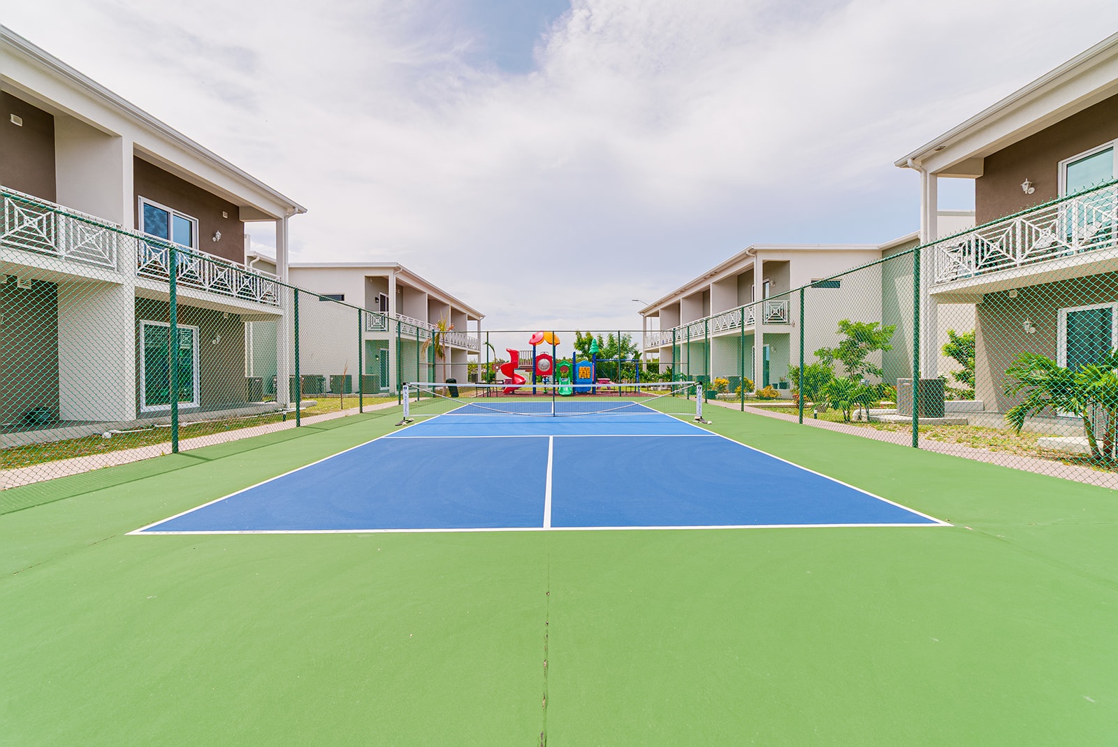 Yarl 2 Bed · 1 Bath