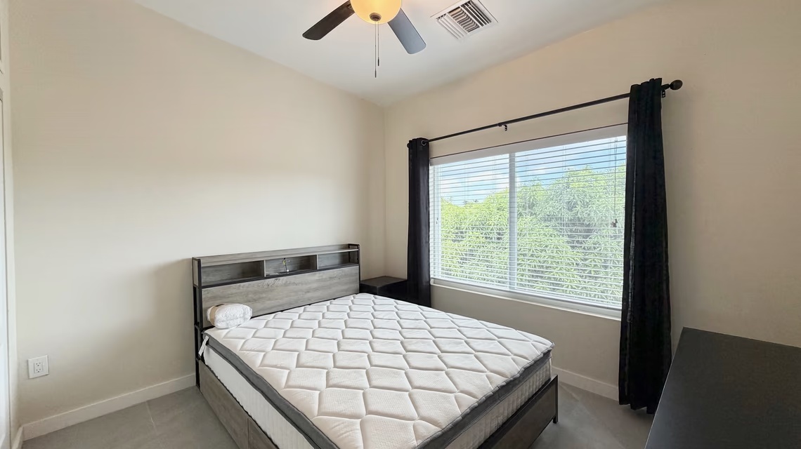 2 Bed / 2 Bath Rental Conveniently Located In G.t