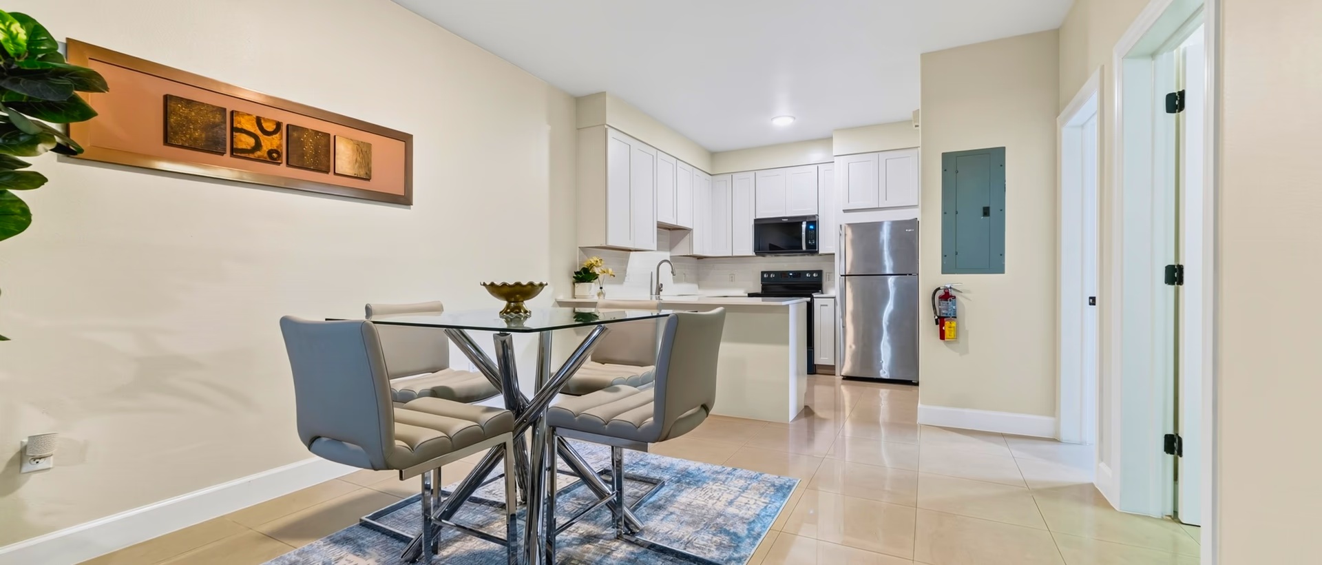 Complete Renovated Lantern Point 2 Bed/2 Bath