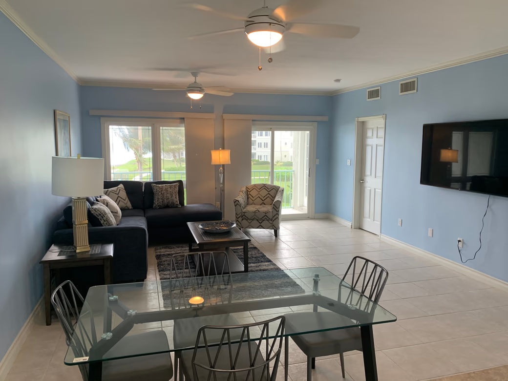 Ocean Pointe Villas #10 Oceanfront West Bay West Bay · Grand Cayman · Cayman Islands