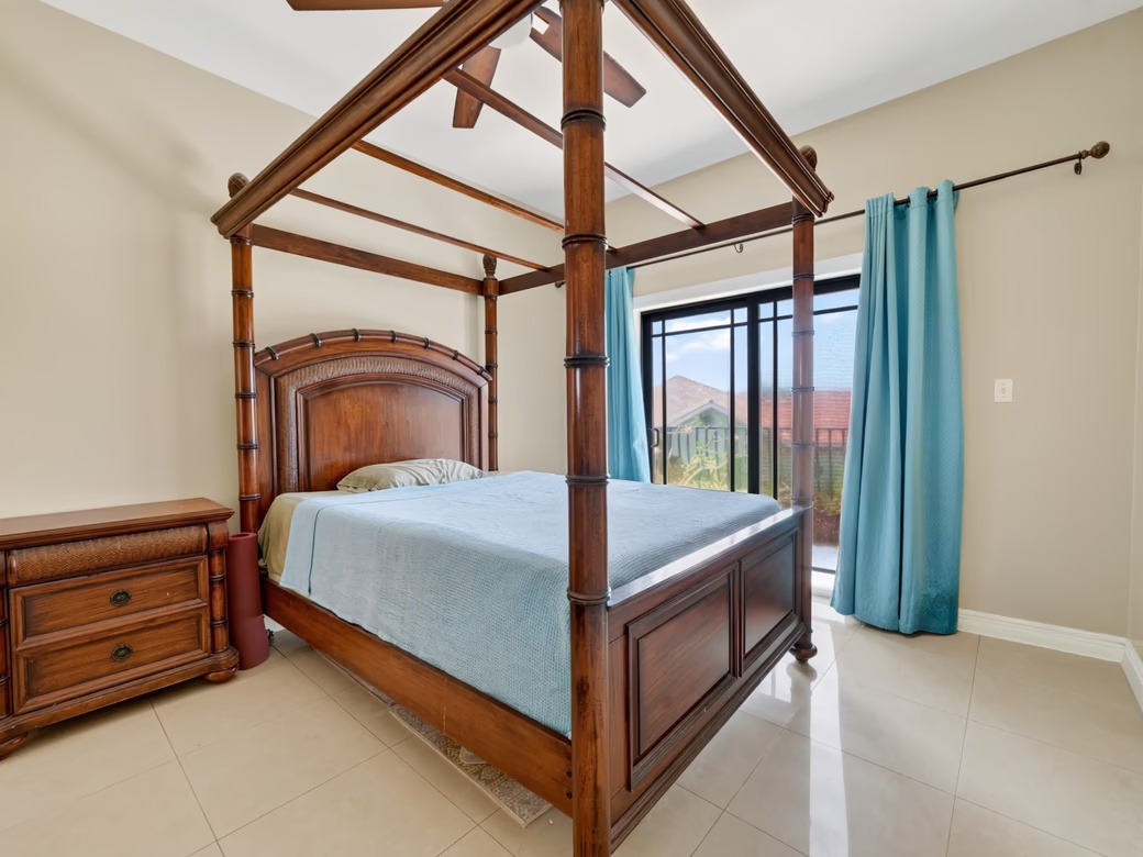 Lantern Point 3 Bedroom Condo W/Ocean View Rooftop Terrace