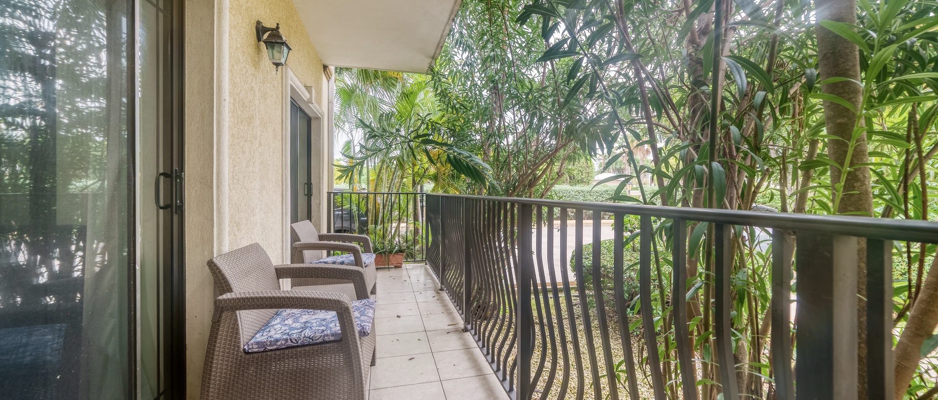 Complete Renovated Lantern Point 2 Bed/2 Bath