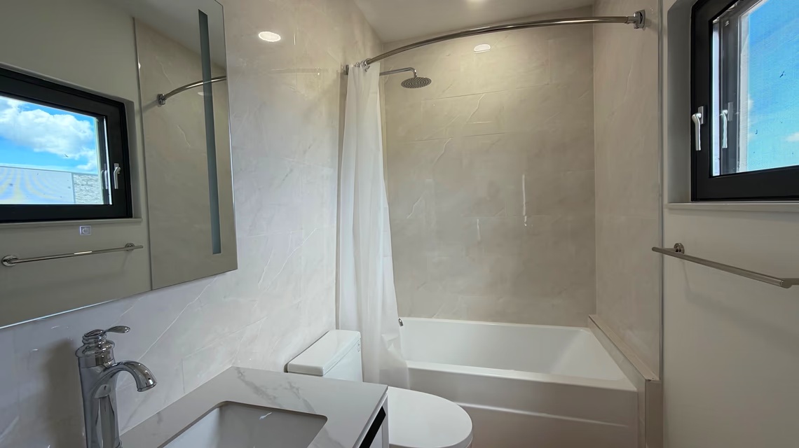 Raven Manor 2 Bedroom Rental