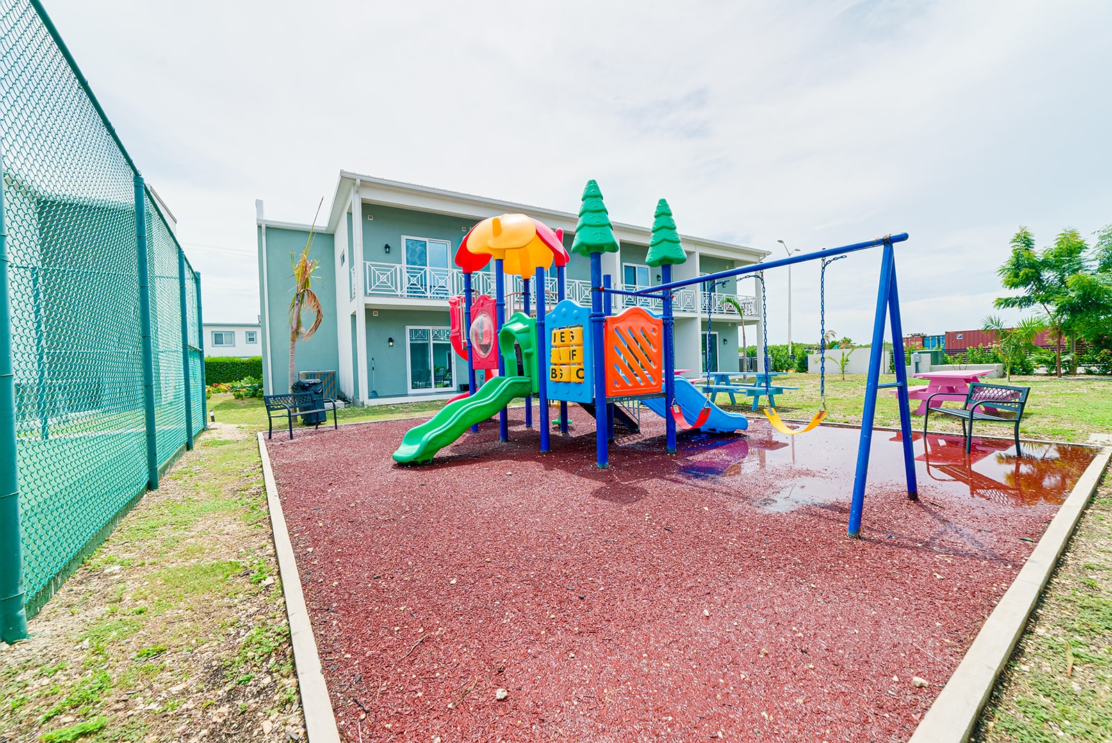 Yarl 2 Bed · 1 Bath