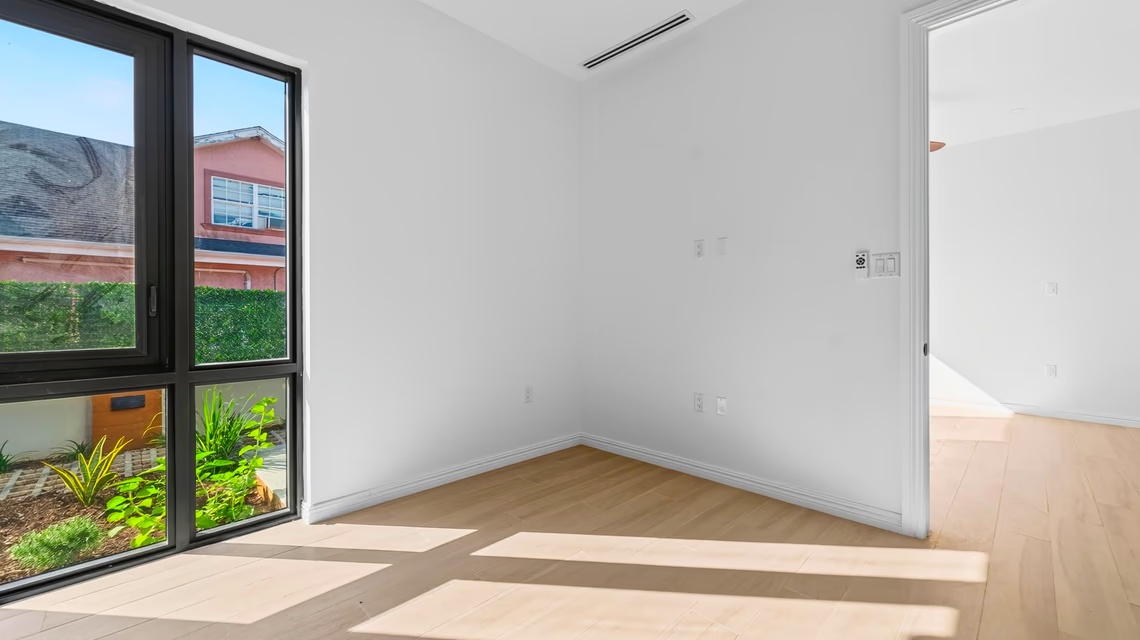 Sorelle - Brand New 1 Bed / 1.5 Bath Condo