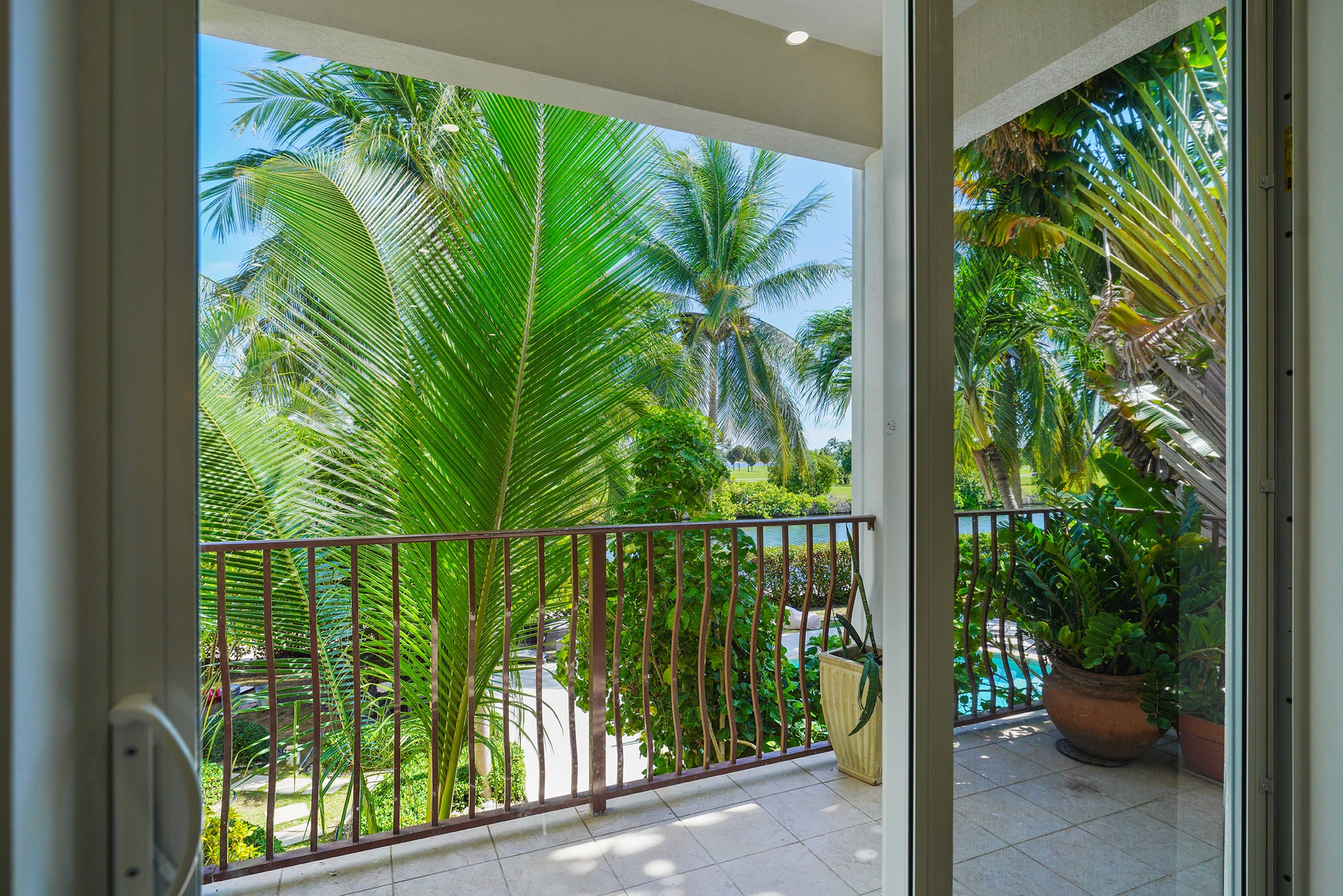 TURNBERRY EAST #3 , CRYSTAL HARBOUR