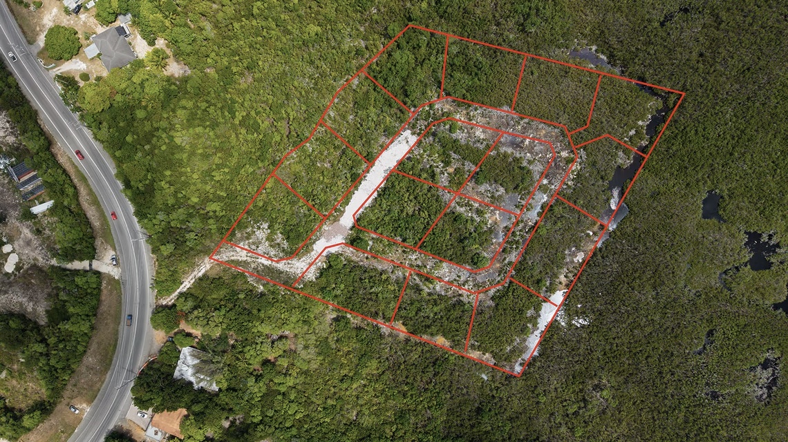 4.7 Acres - 16 Lot Subdivision With Planning Approval