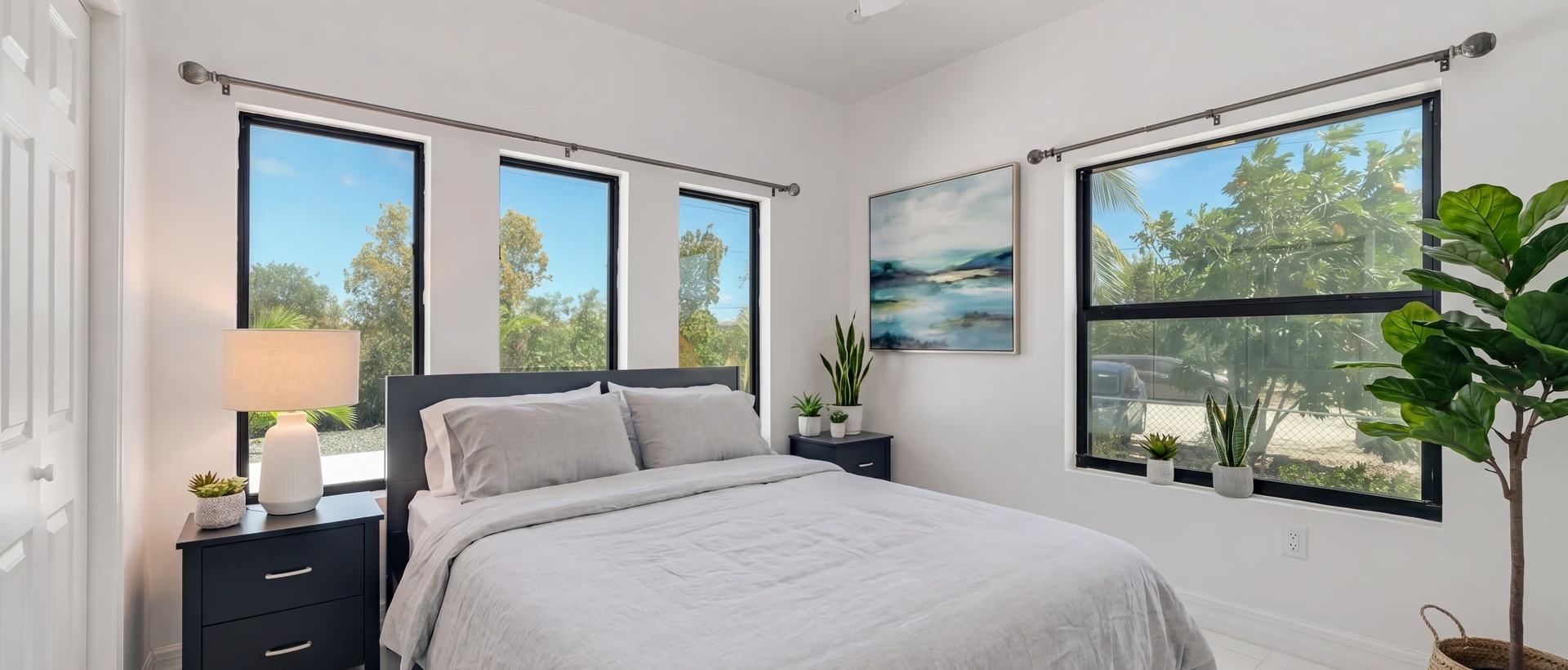 Hyre View - 3 Bed, 2 Bath Duplex