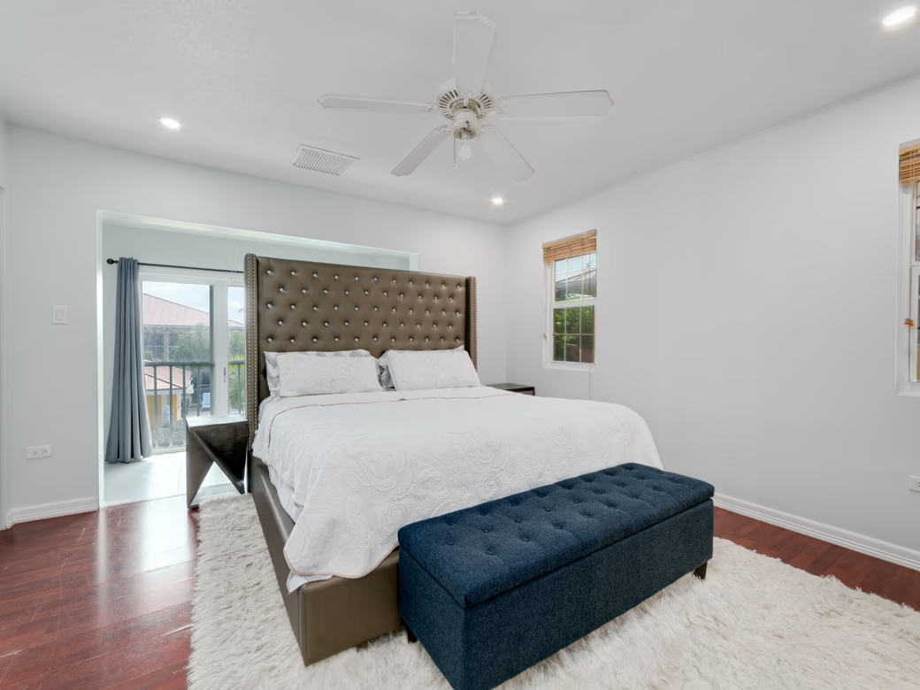 Ocean Club 2bed/2.5bath Condo