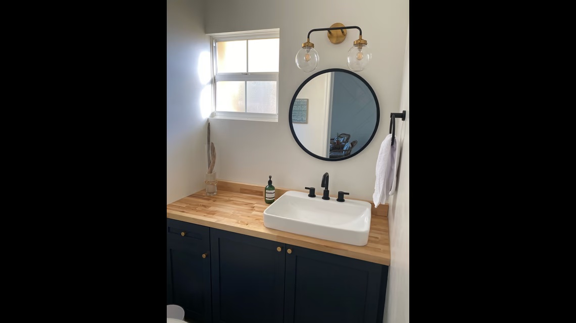 Ocean Club Renovated 2 Bed 2.5 Bath